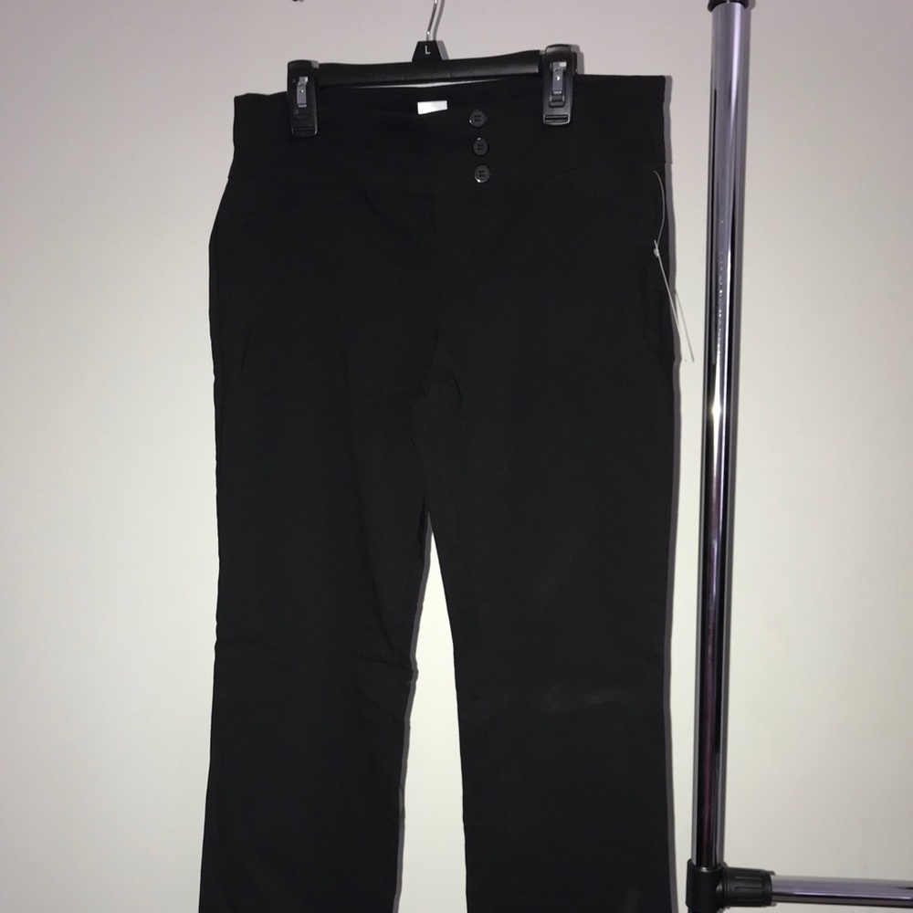 Black slacks (Women)